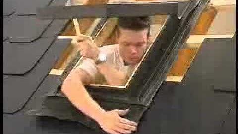 FENSTRO skylights - Installation on a slate roof