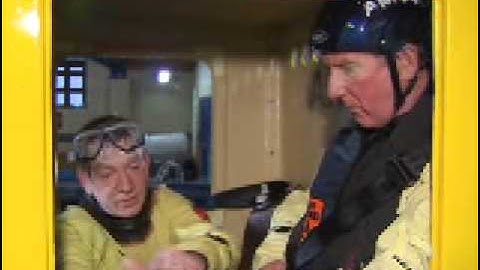 How to survive a helicopter crash in water