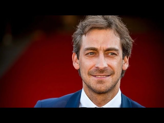 ТРЕТИЙ БРАК С ИЗВЕСТНОЙ АКТРИСОЙ! УДИВИТЕСЬ! Как ЖИВЁТ актёр Артём Ткаченко и кем является его жена