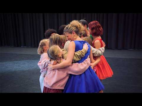 Tears of joy! K3 invades the audition for the children's cast of Sleeping Beauty, The Musical.