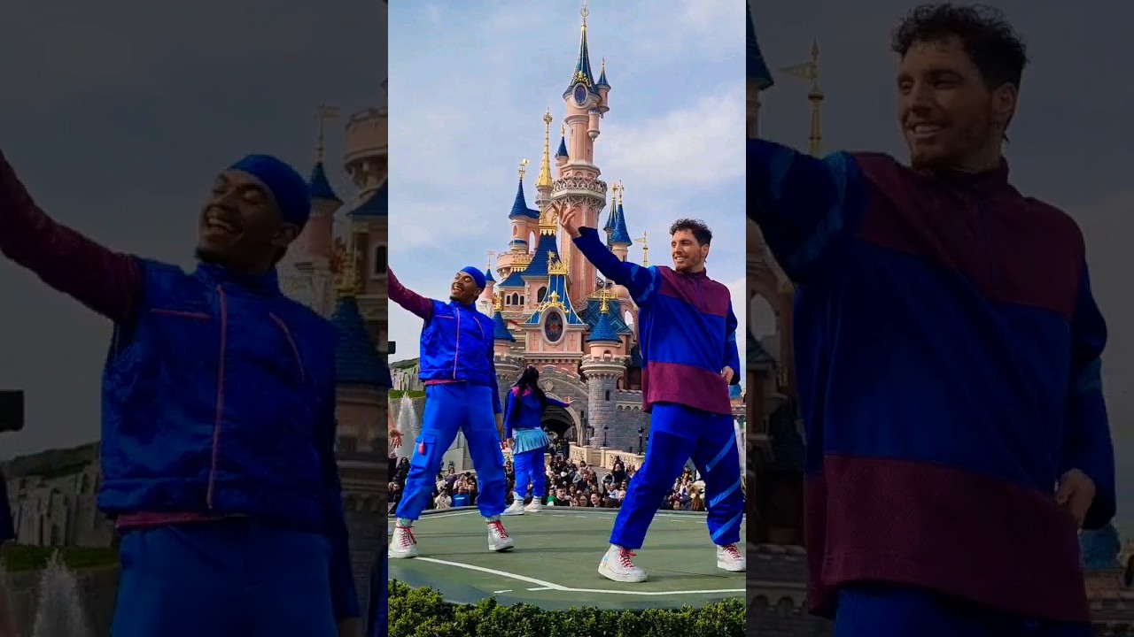 Disneyland Paris, The Dancers  having a fantastic time, Hot Dog, Dream and Shine Brighter, Dancing