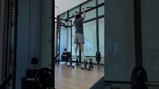 +40kg Neutral Grip Pull ups