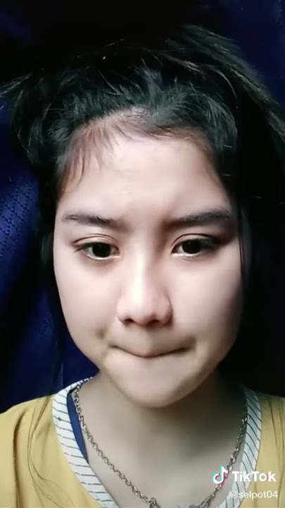 Story wa tiktok cewek cantik @Selpot04