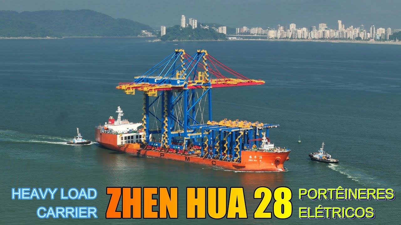 ZHEN HUA 28 - Chegada de guindastes elétricos para o Terminal Santos Brasil TECON  Drone 4K 10/01/26