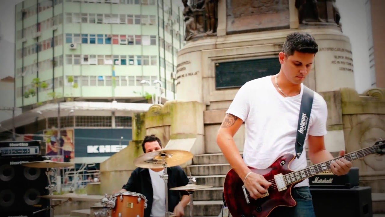 Borbulhas de amor | NANDOX & A Fábrica de Rock!