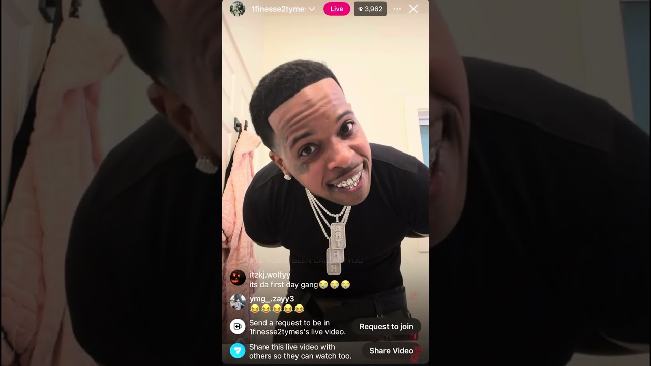 Finesse2Tymes IG Live • New Years Crashout! 