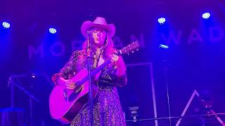 Kaitlyn Butts at The Van Buren Phoenix AZ opening song - Jackson