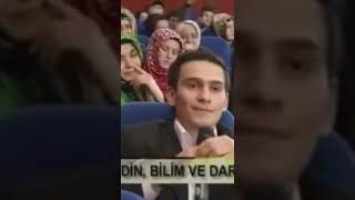 Celal Şengör Ve Ilahiyat Öğrencileri