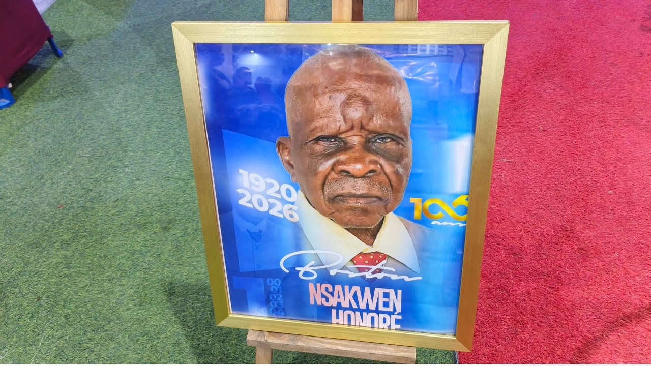 LES OBSEQUE DE PAPA NSAKWEN