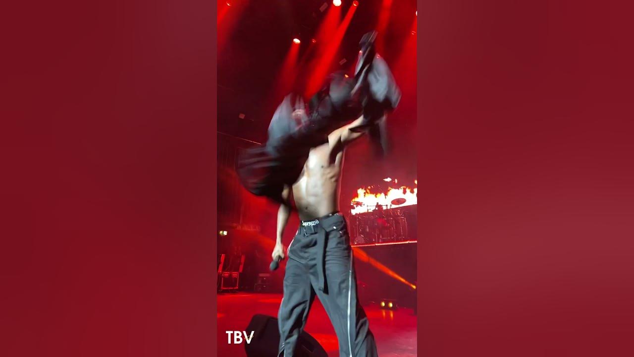 Omah Lay Performs Holy Ghost at His Concert Today in London