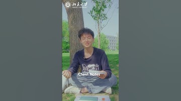 Inside the Bag with PKU Foreign Languages Student Freyo | WHAT