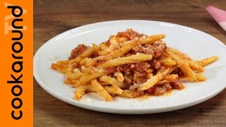 Fileja Al Sugo Di Salsiccia/ Ricette Primi Piatti Fileja Al Sugo Di Salsiccia/ Ricette Primi Piatti