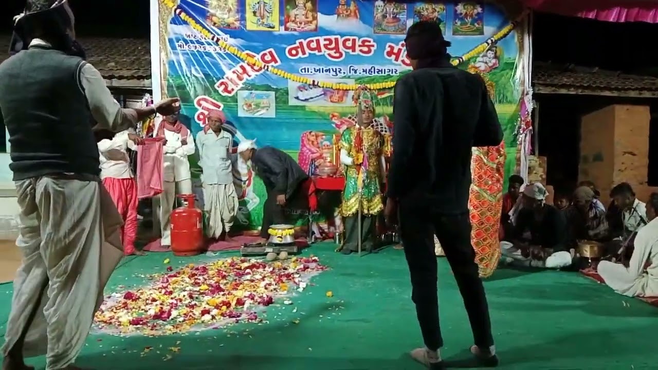 ઉકલતી દેગ ઉતારે 🚩રામદેવ નવયુવક મંડળ ત્રાકડી🚩9586645034🙏 મહીસાગર (ખાનપુર)