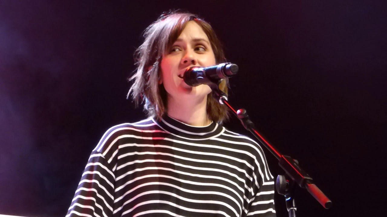 13/21 Tegan & Sara - Sara apologizes to The Con + Dark Come Soon @ Balboa Theatre, San Diego, CA
