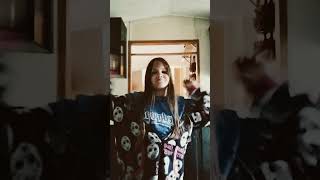Pov: those dance videos where they get random sounds and just do the trending dance moves