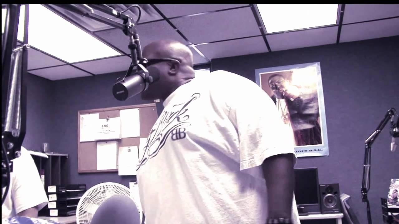 Guarda Big Moon | Power 106 - Get To Know Promo Teaser | 6mic Films + Majico Entertainment su YouTube Guarda Big Moon | Power 106 - Get To Know Promo Teaser | 6mic Films + Majico Entertainment su YouTube
