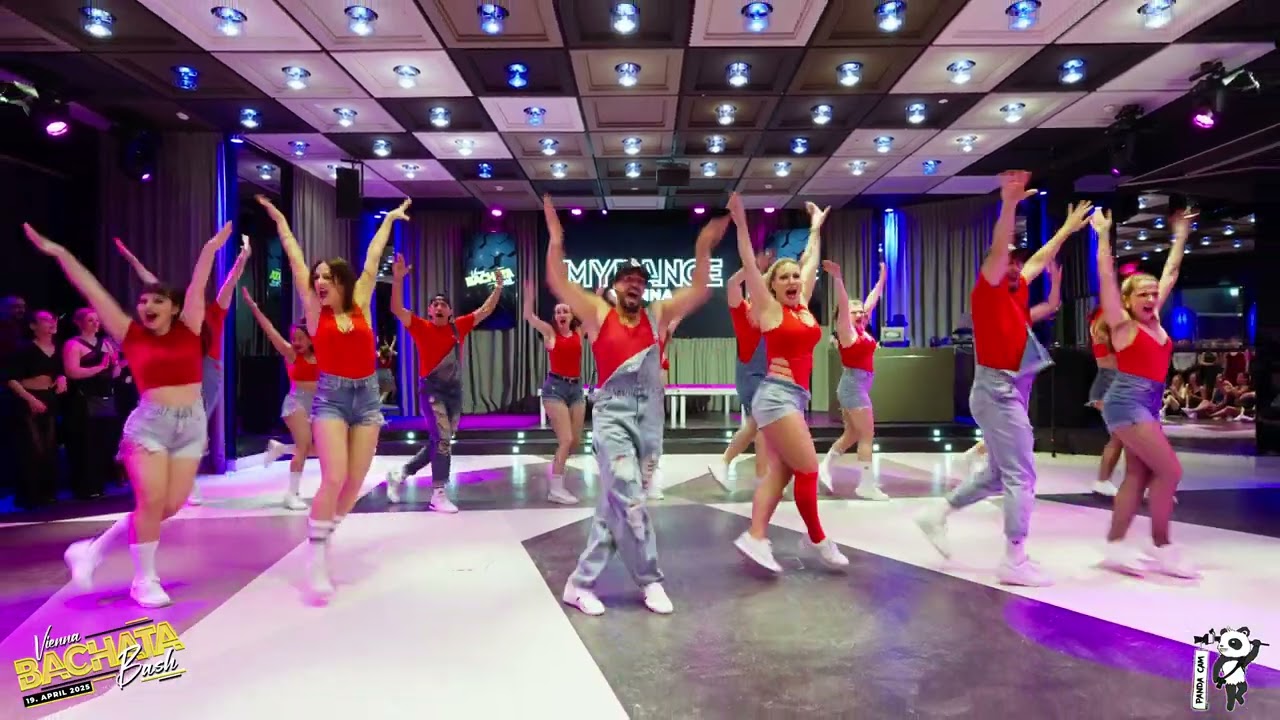 MyDance Salsa Show - VIENNA BACHATA BASH 2025 (La Mudanza - BAD BUNNY)