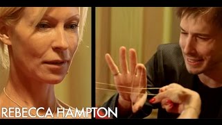 LANGEVIN : Rebecca Hampton impressionnée par son tour d'illusions !