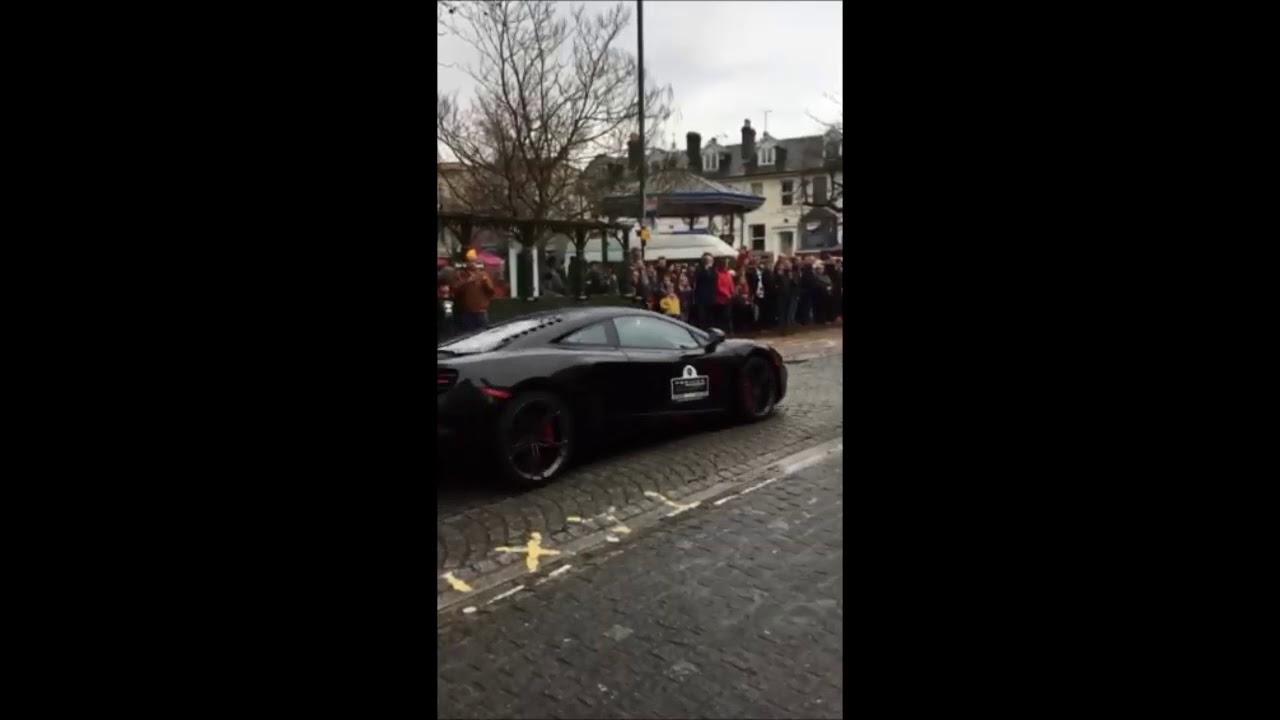 Piazza Italia Horsham 2018