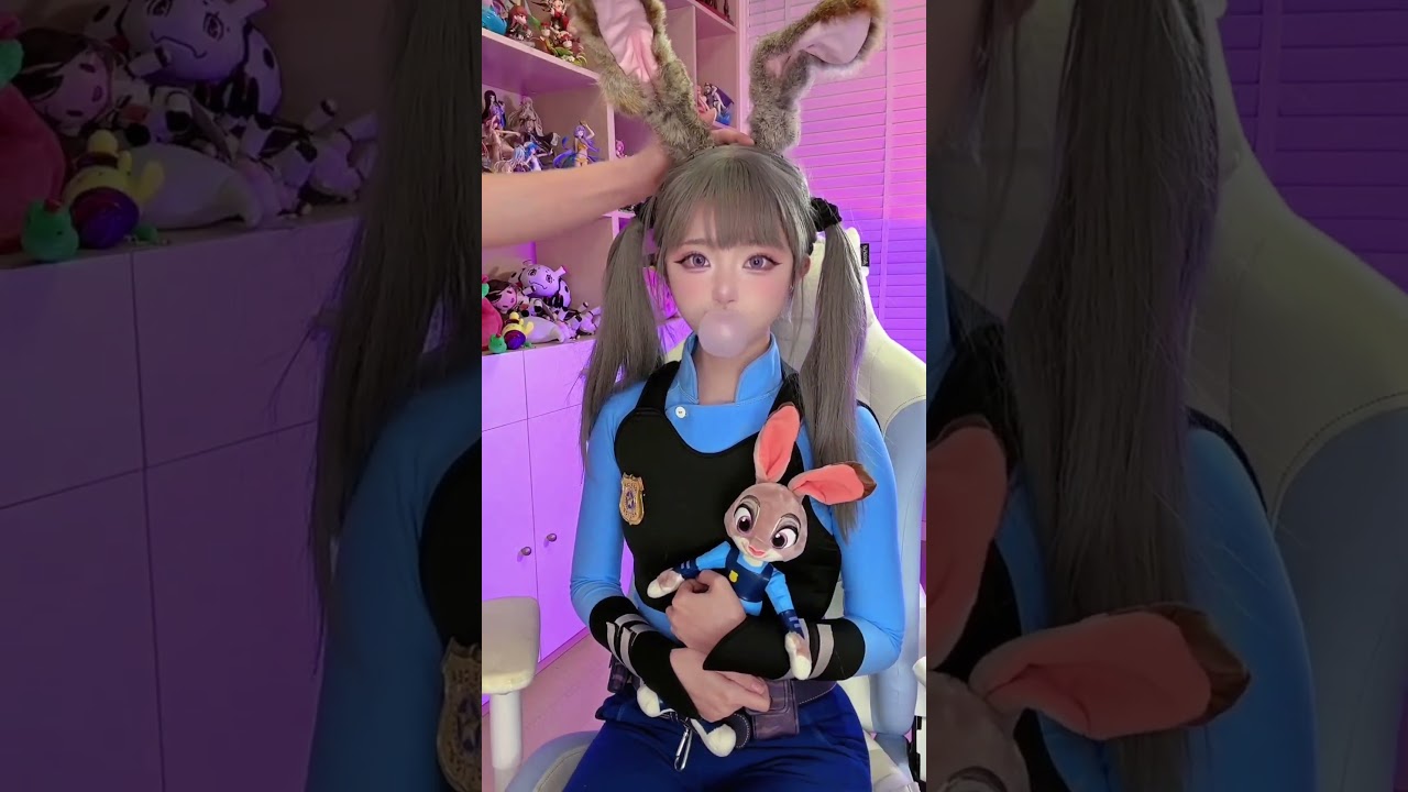 【SeeU】What are you doing, Xiaoxiaobai?! | Judy Hopps Cosplay Rabbit Ear
