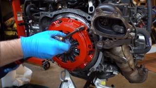 Subaru Clutch Install EJ22T