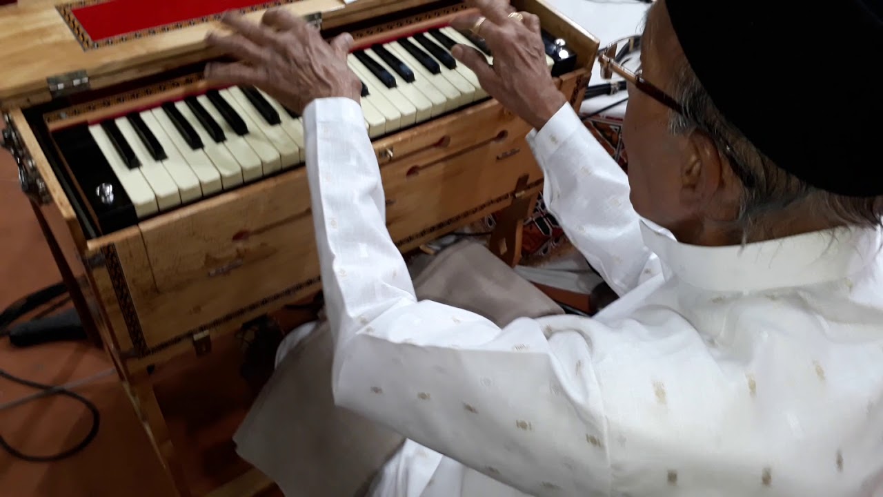 Bola Amrut Bola By Pt. Tulsidas ji Borkar