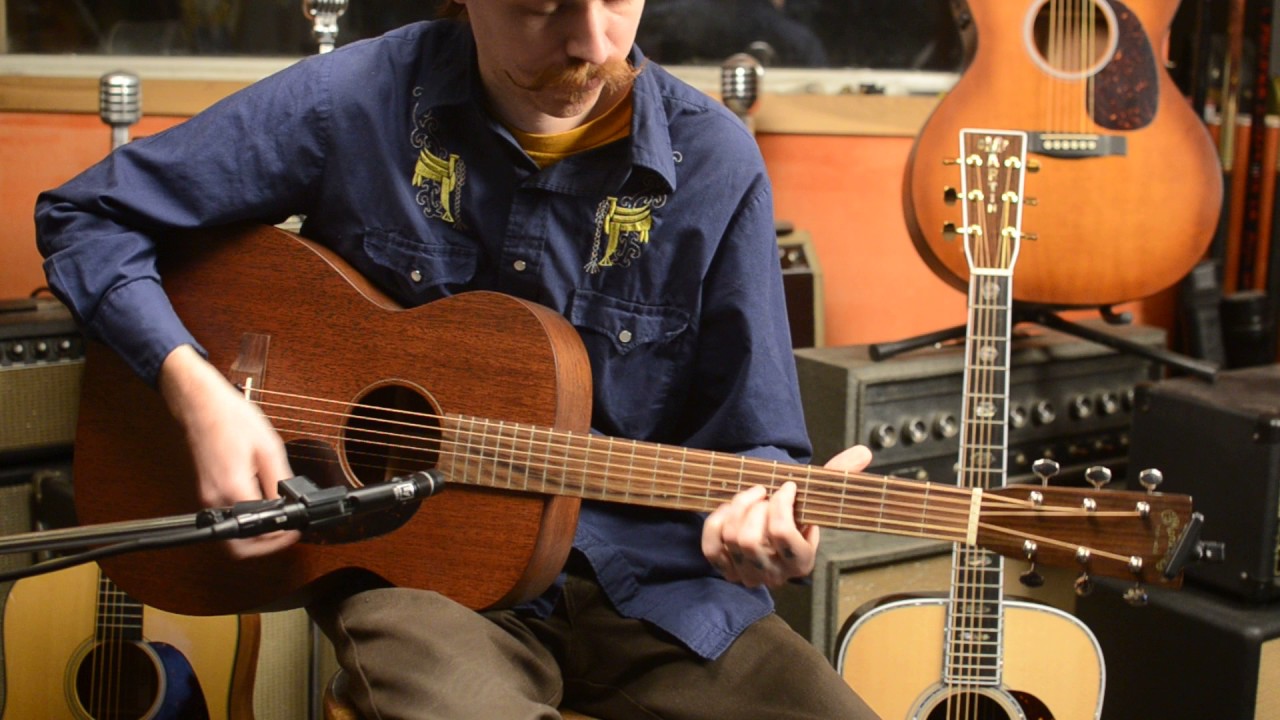 Martin 00-15 Demo at Main Stage Music Dayton, TN