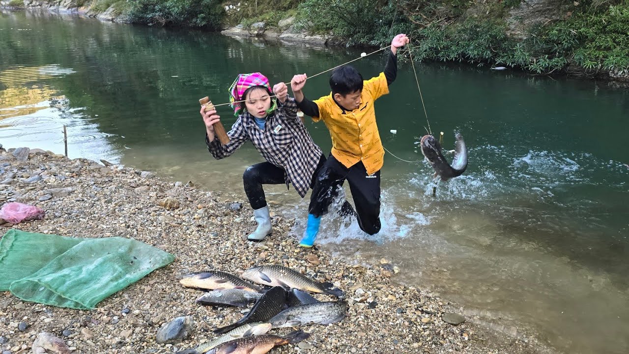 FULL VIDEO 25days  daily life of highland boy and beautiful girl catching fish, selling and cooking