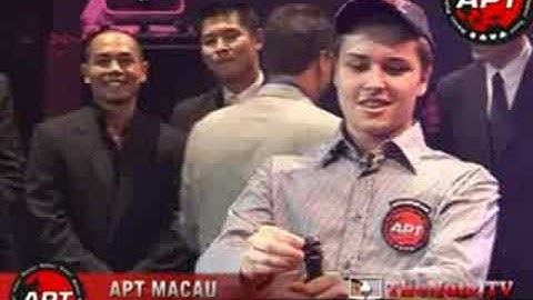 APT Macau  Champagne and Speech!