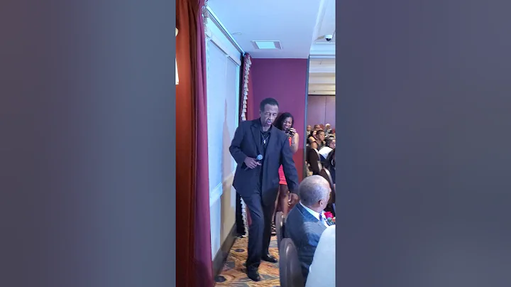 Eugene Ross singing "Night and Day"at his brother ...