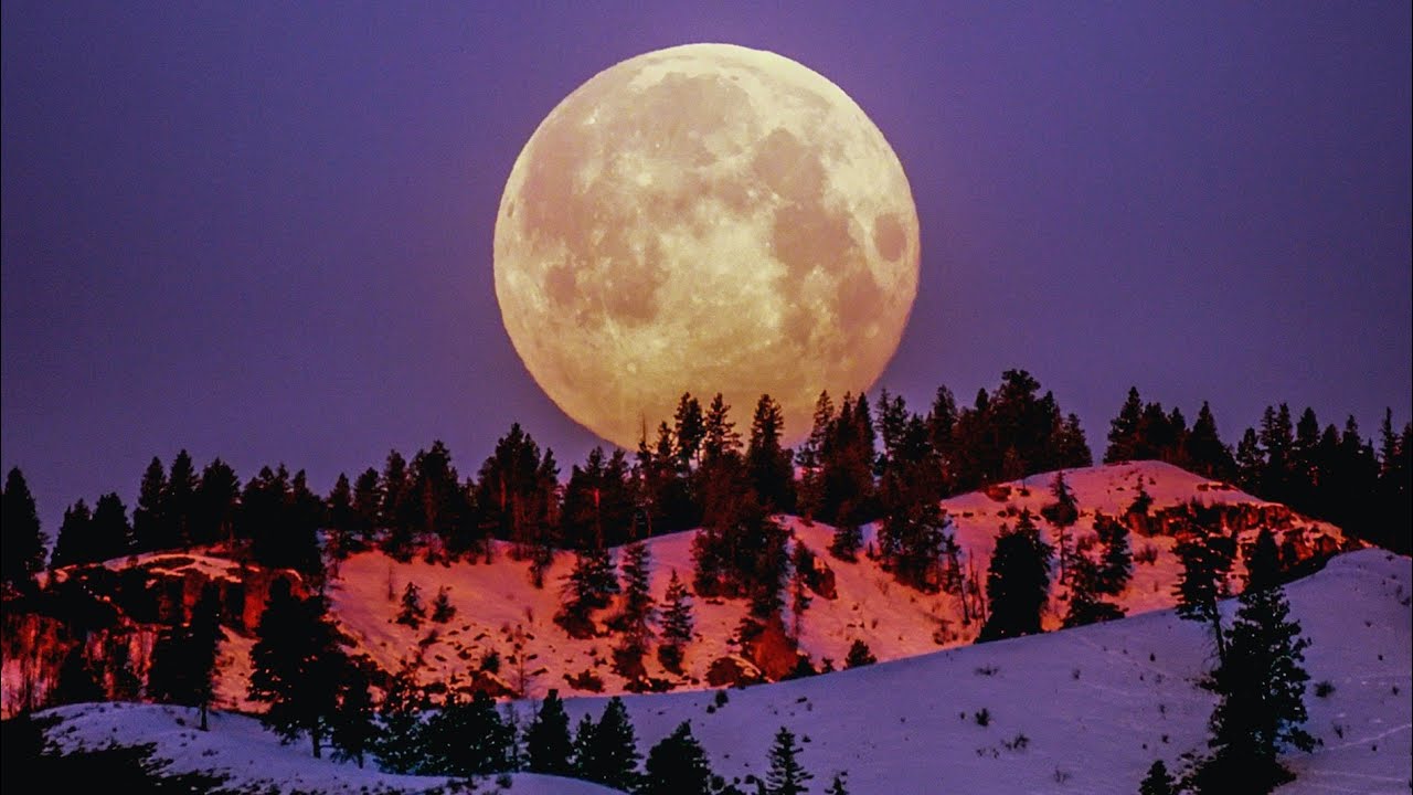 Moonlight Summit - Greendjssa