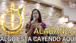 Video thumbnail of "ANA GONZALES 🎵  ALGO ESTA CAYENDO AQUI / ALABANZAS"