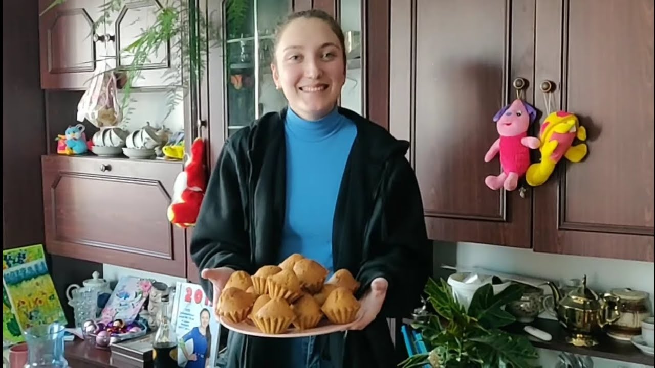 КЕКС. ДОМАШНИЙ  КЕКС С ИЗЮМОМ И МАКОМ..