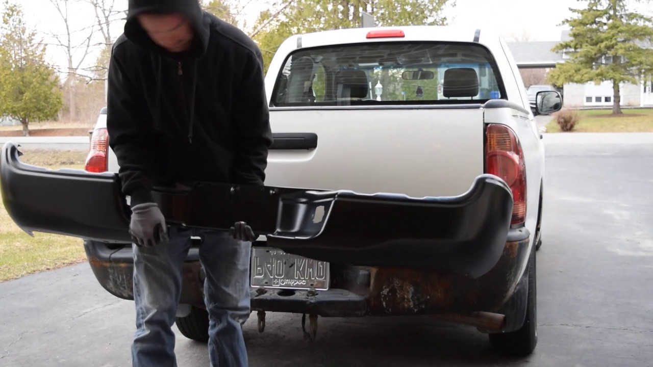 Unboxing a rear bumper for my Toyota Tacoma I ordered from GetCheapParts.ca - YouTube