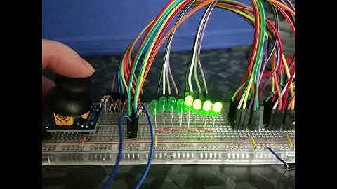 Analog Comparator Circuit