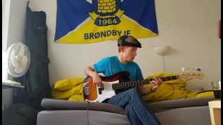 Video thumbnail of "Ronnie Milsap - There´s no gettin´over me Bass cover"