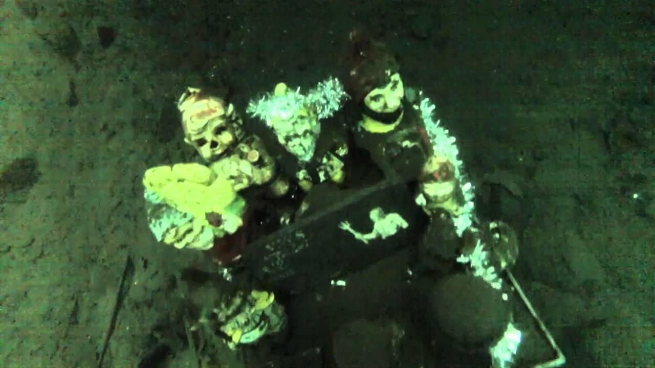 Speed diving Dosthill in 7 mins with sturgeon and pike encounter.