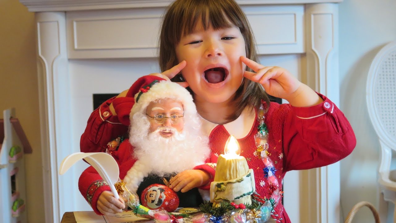 Christmas Zaini egg surprise & Holiday Creation Holiday Scene Writing Santa クリスマスのお菓子と手紙を書くサンタのお人形