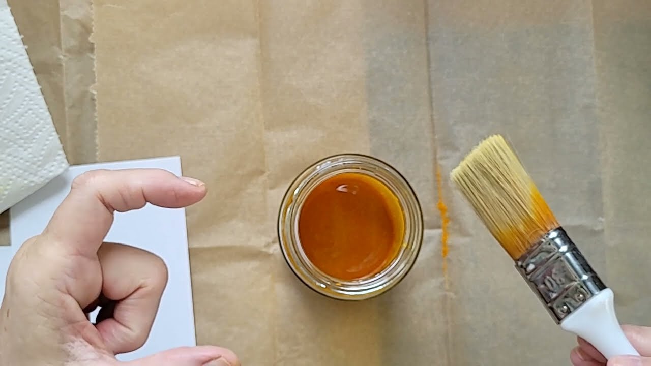 Meine Art mit Kurkuma zu färben und das fertige Kurkumapapier rötlich zu färben. 24. Juli 2025