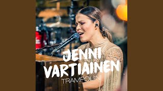 Video thumbnail of "Jenni Vartiainen - Trampoliini (Vain elämää kausi 7)"