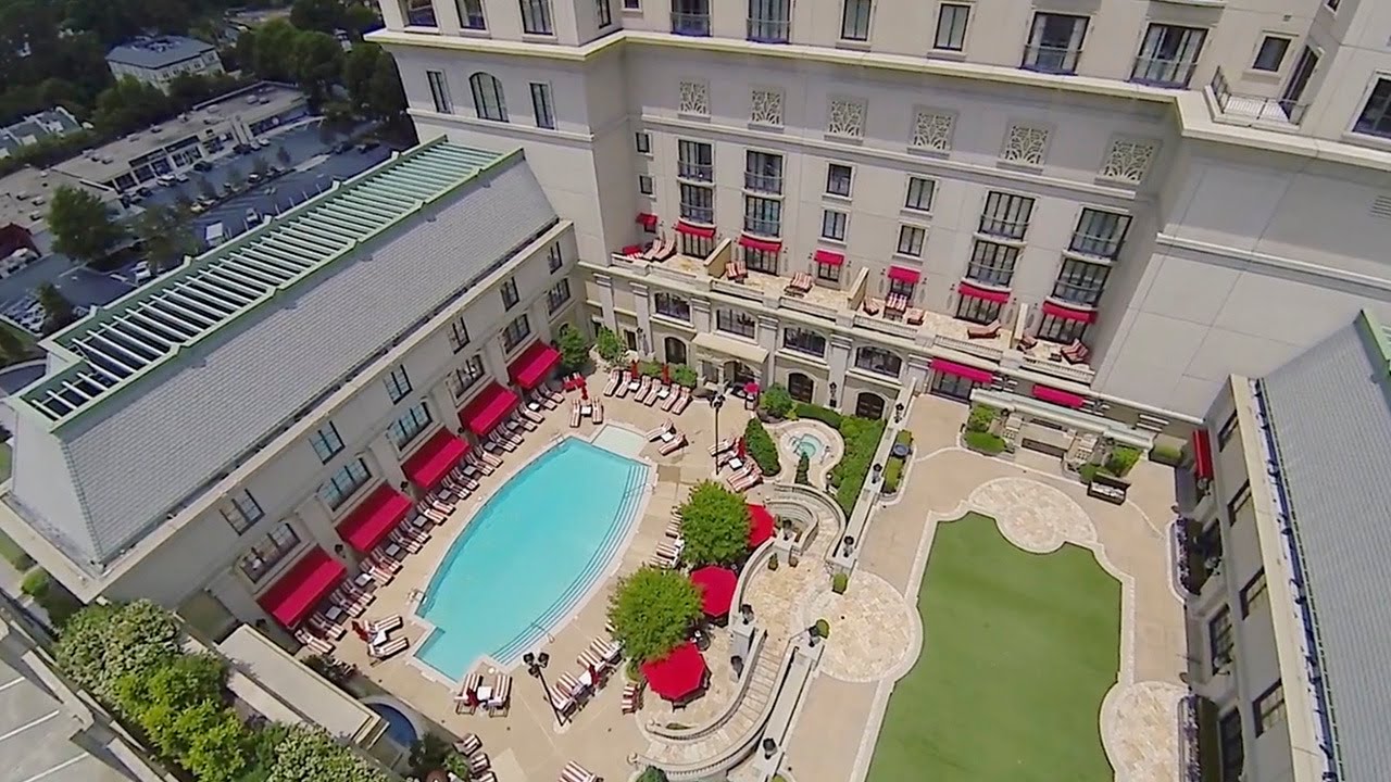 Hotelier Exploring Strategic Sale Amid Drop in Q1 Earnings