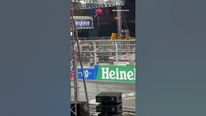 Franco Colapinto's Car Towed From Scene of Crash at Las Vegas F1 Grand Prix Qualifying