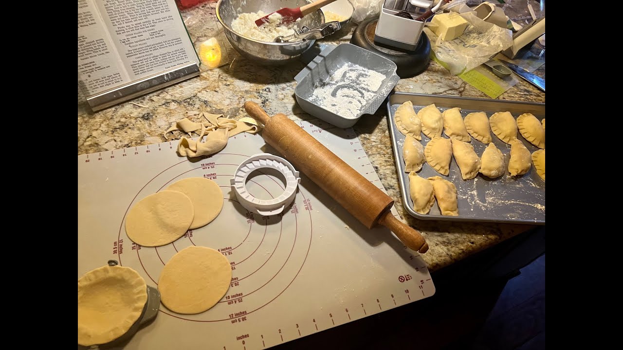 How to Use the Pampered Chef Hand Pie & Pocket Maker - Pampered Chef Blog