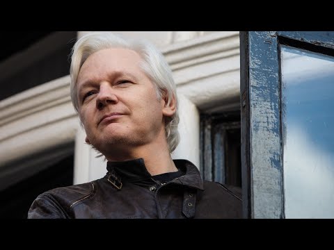 Video: Assange Membalas Penangkapan Itu Dengan Mendedahkan 