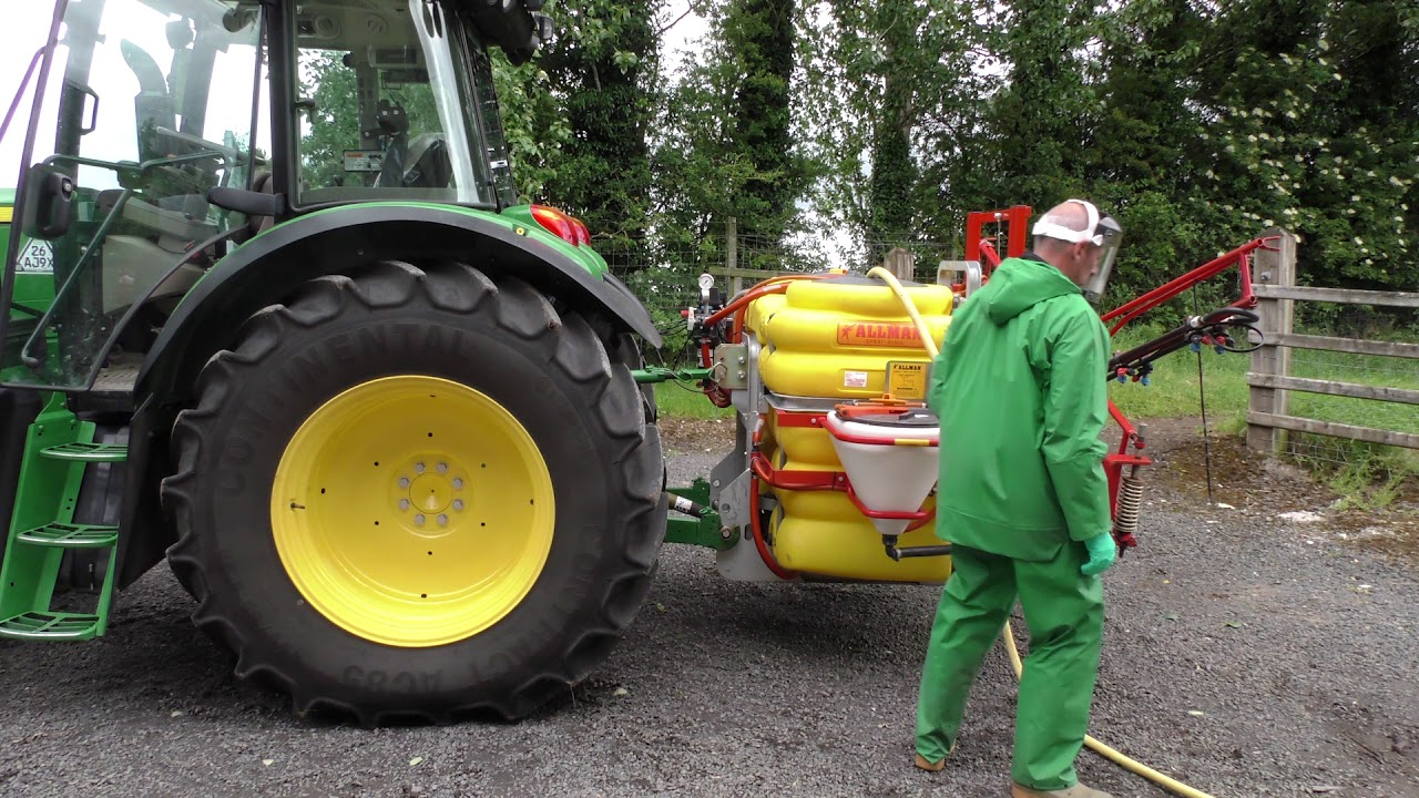 Tip for filling your sprayer tank YouTube