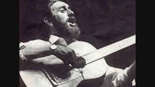 Ronnie Drew - Phil The Fluter's Ball chords