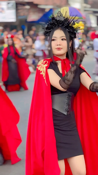 Dancer vampir tembokrejo muncar # #karnaval #jogedpargoy #dance #horegjatim