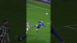 Ronaldos Bicycle Kick Piercing Light Song