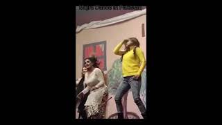 Hot mujra