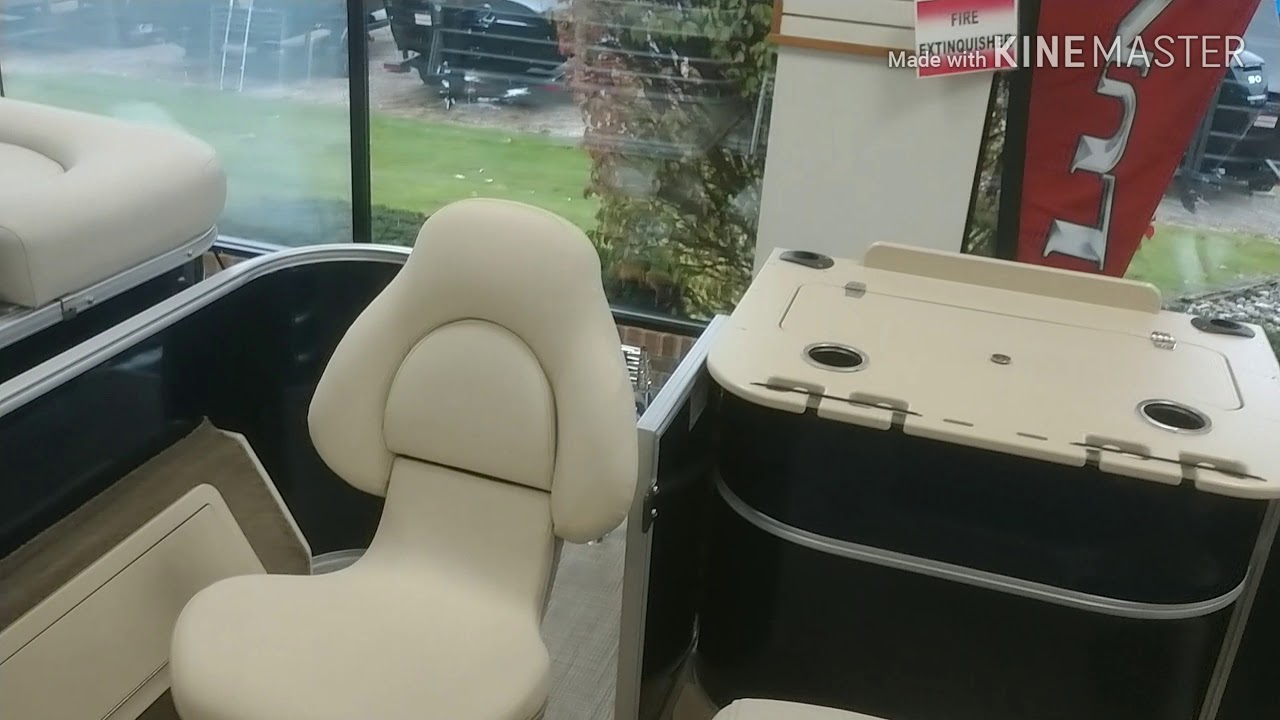 2019 Sylvan 8520 Cruise and Fish